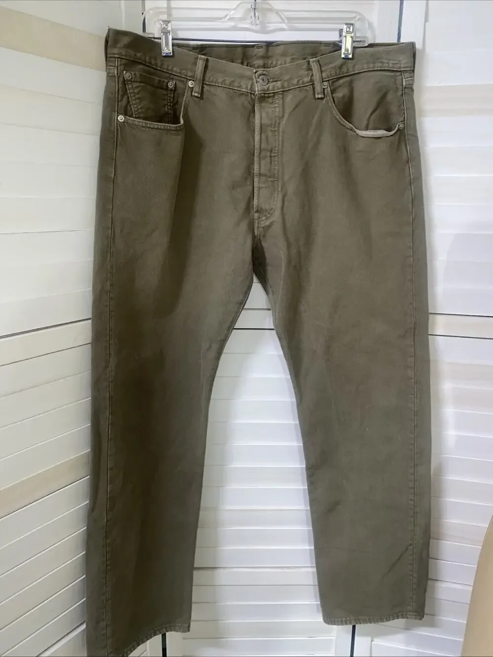 Levi's 501 Original Fit Jeans Mens Size 38x32 Olive Green Button Fly Denim